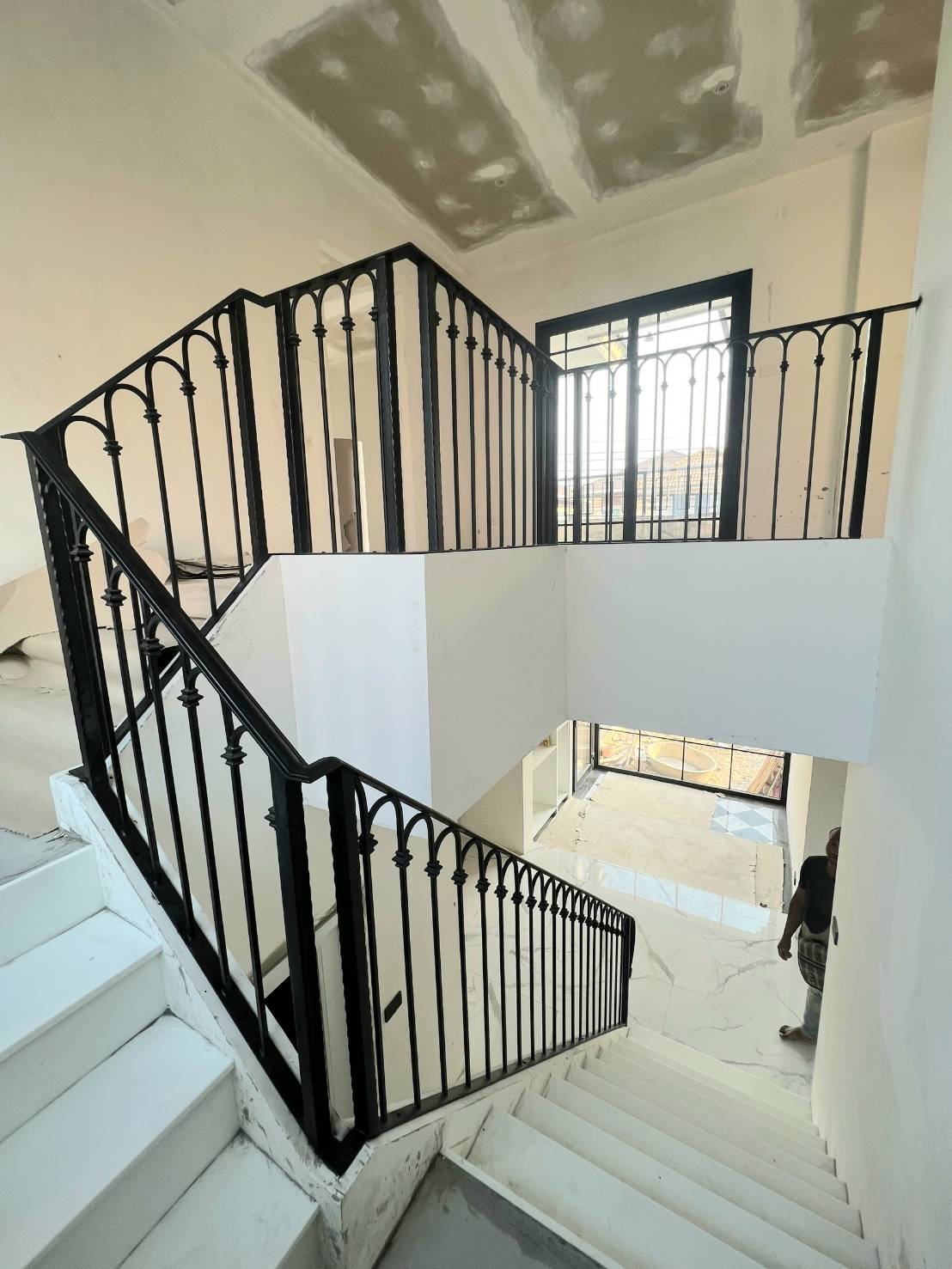 38 - https://tosuwan-wroughtirondesign.com | โตสุวรรณ Wrought Iron Design รับออกแบบและติดตั้งประตู รั้ว ราวบันได กันตก หลังคา เหล็กดัดอิตาลี คุณภาพสูง ดีไซน์หรูหรา มีเอกลักษณ์ บริการในจังหวัดนครปฐมและใกล้เคียง