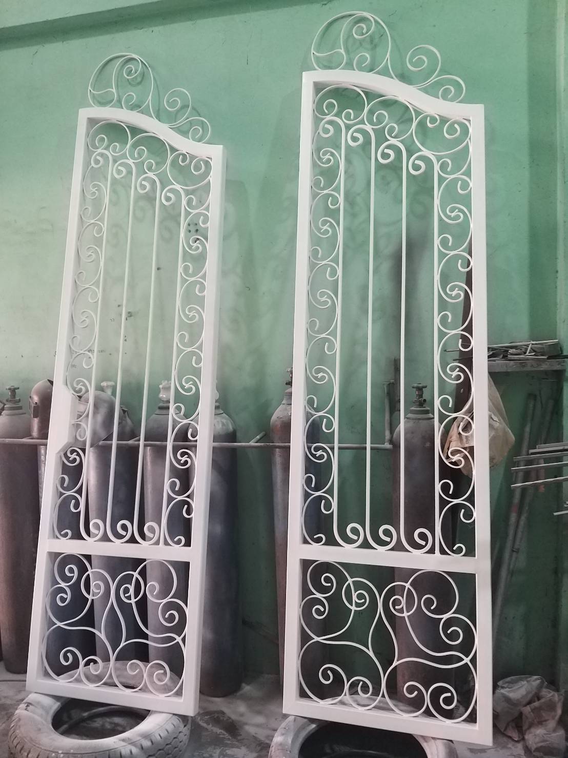 47 - https://tosuwan-wroughtirondesign.com | โตสุวรรณ Wrought Iron Design รับออกแบบและติดตั้งประตู รั้ว ราวบันได กันตก หลังคา เหล็กดัดอิตาลี คุณภาพสูง ดีไซน์หรูหรา มีเอกลักษณ์ บริการในจังหวัดนครปฐมและใกล้เคียง